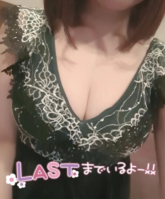 出勤しましたー🪼‎‎𖤐 ̖́-‬
