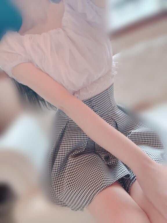 ╰(    ╯'∇')╯ﾄｩｯ🩷