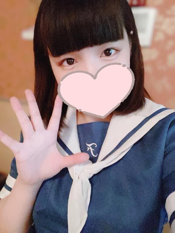 初めまして(  . .)"