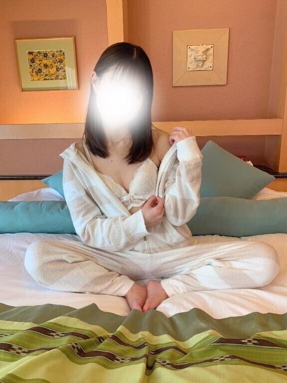 明日出勤します?