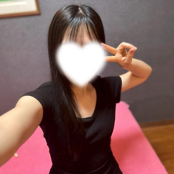 084