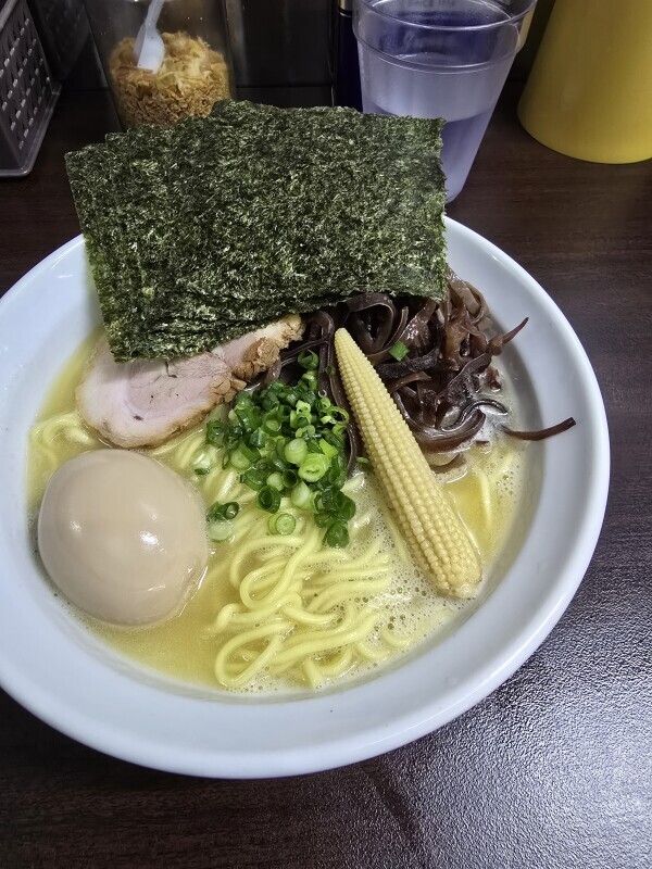 麺処次男房さんにて