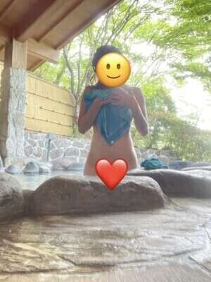 混浴温泉で立ちバック💕