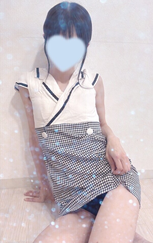 チラッ！
