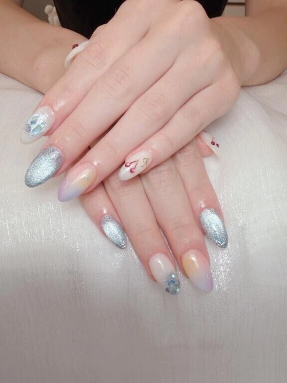 ネイルしてきたよ💅✨✨