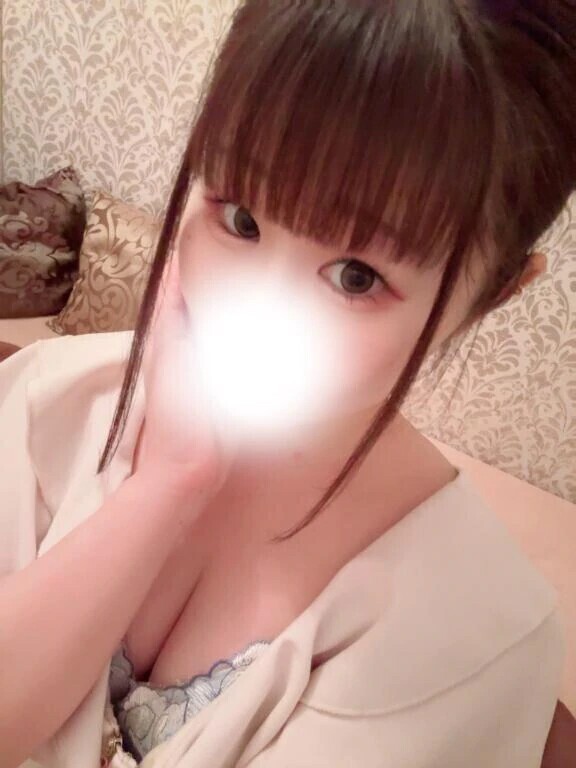 髪縛った😳😳