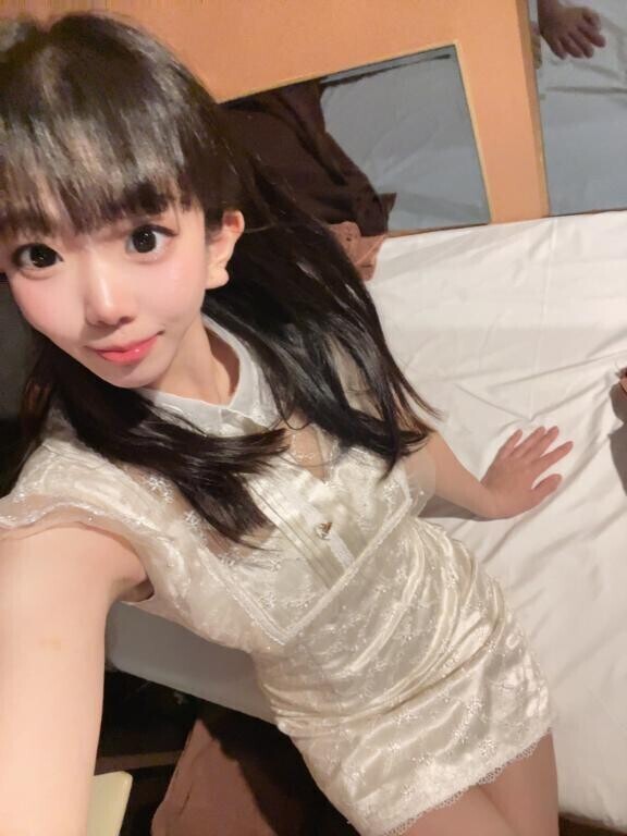 今日は白！
