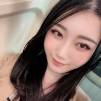 出勤しました！  顔出しです♡