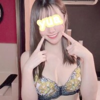 💛言葉よりも確かで 祈りよりも強い 二人を分け合う Kissがしたい