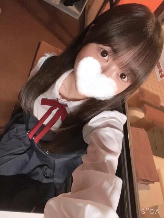 ‎🤍🔞‎3月は制服です🤍