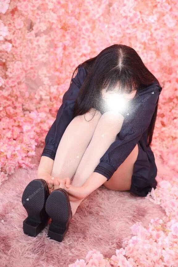 大きく息を吸って吐いて…