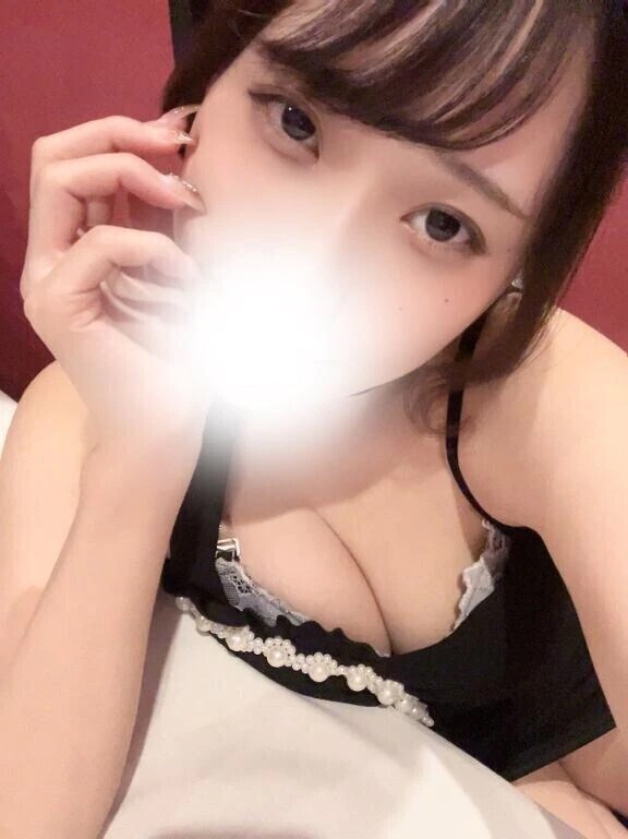 夜が深くなるにつれて…