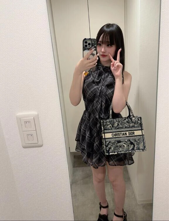 にーー