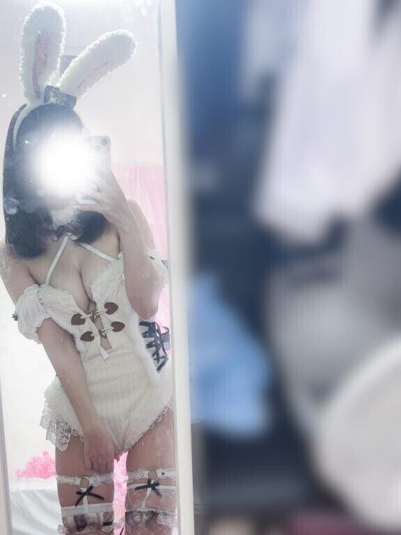 ????