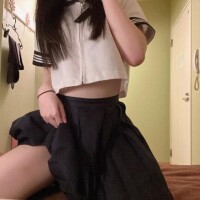にこ