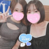 両手に花はいかが？