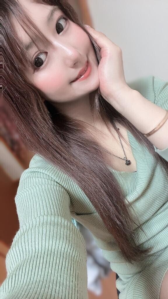 あちた|´-`)ﾁﾗｯ
