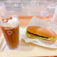 向かって(* ?? ?*  )ﾙﾝ♪*°