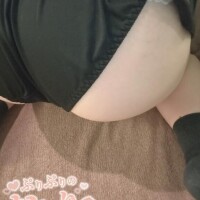 ?お姉さん派？可愛い子派？