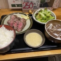 まみ