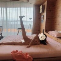 距離感0の女です。お見しりおきを。