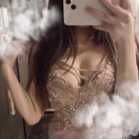 お初にお目にかかります♡
