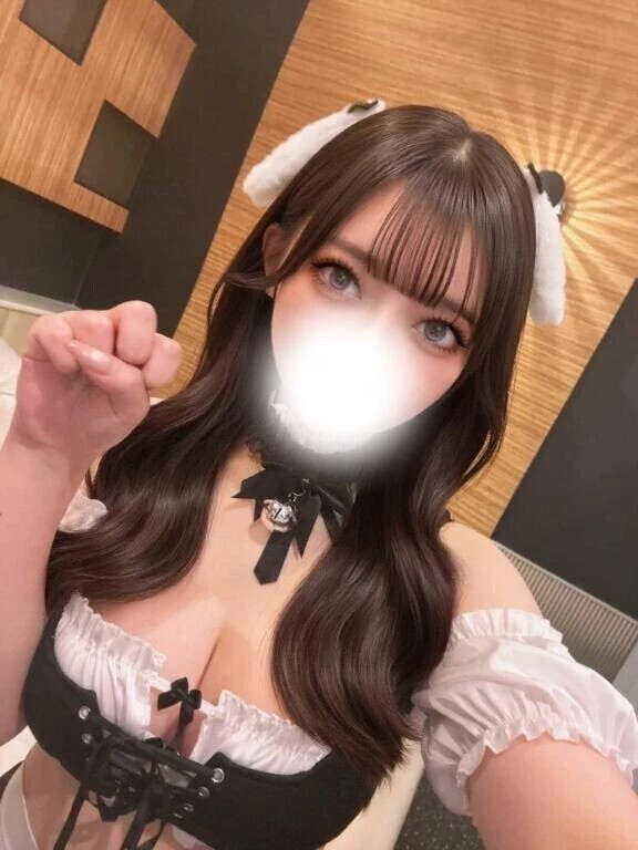 カメラの前じゃ絶対ムリ…っ！ドロドロに溶けた「ほんとうのお顔」🤫🎀