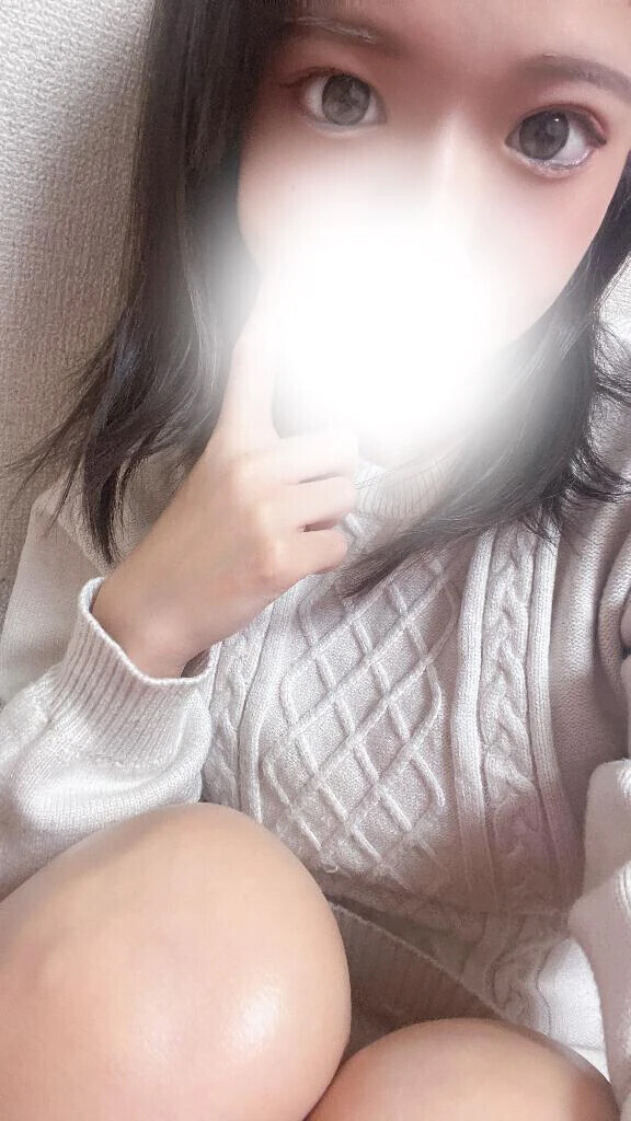 ちらっ♡