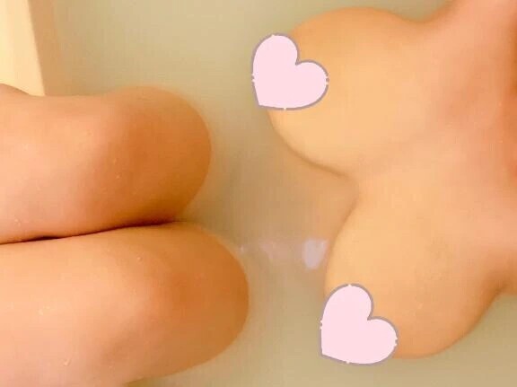 月が綺麗ですね♡