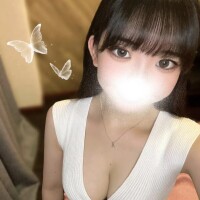 今宵は、るなと遊んでみる？😖🤍