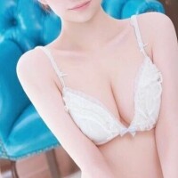 ゆりな