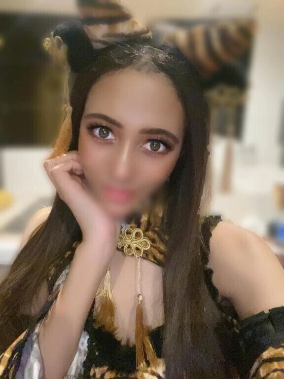 月曜日が怖い夜は…ローラが全部忘れさせてあげる♡