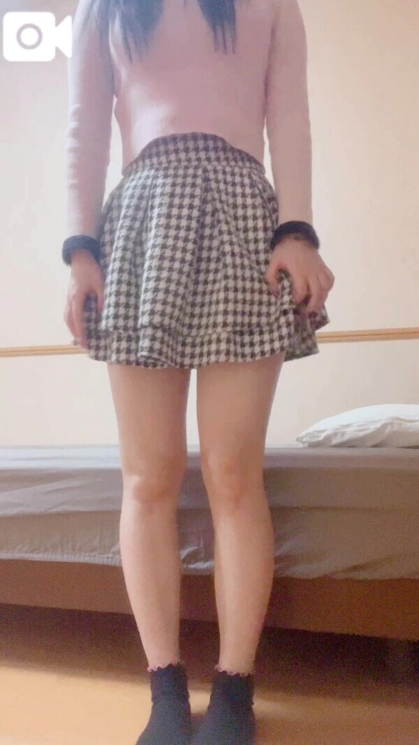 パンツ見えちゃった？👀