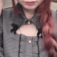 ゆりな