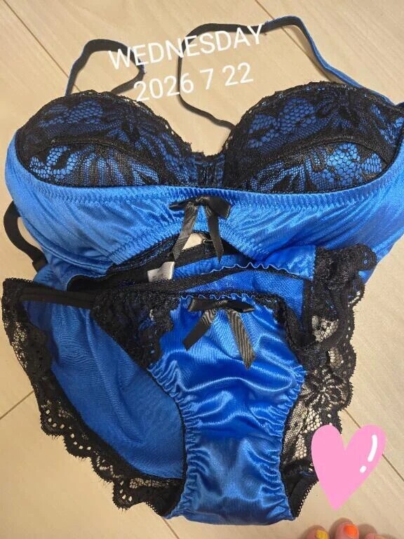 明日16時半～23時出勤