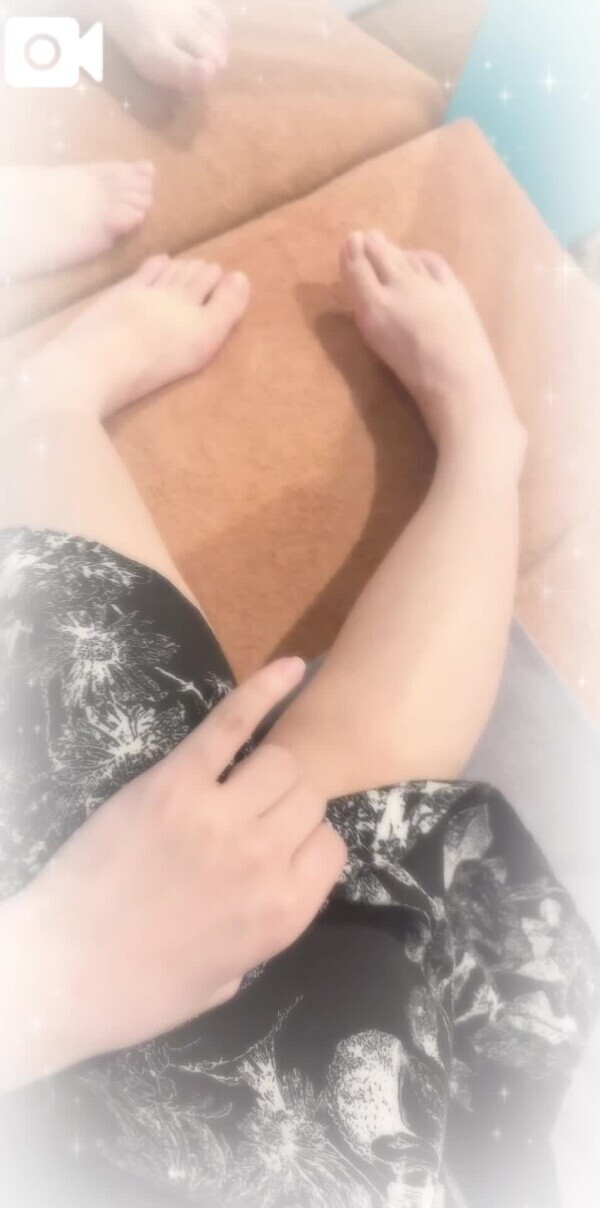 チラッと捲ると、、、🫣