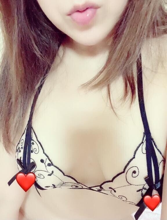 乳首は