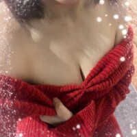 紫乃あいな