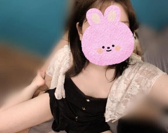 待機･*･:≡(　ε:)