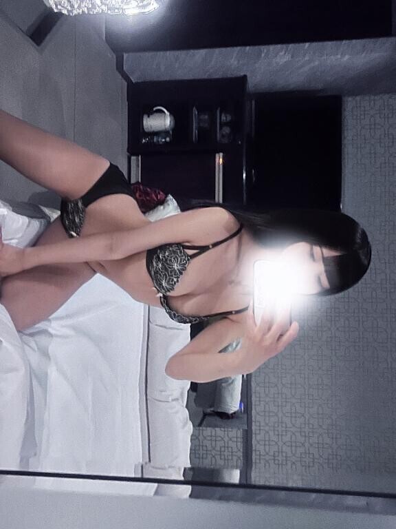 心ざわつく