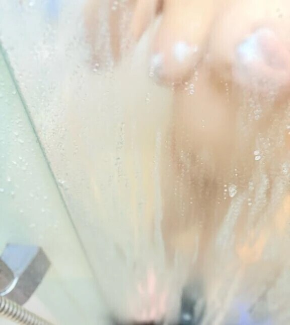 明日【12-15時】出勤です♡