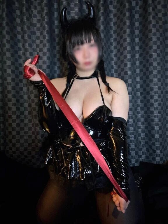 本日【13-18時】出勤です♡