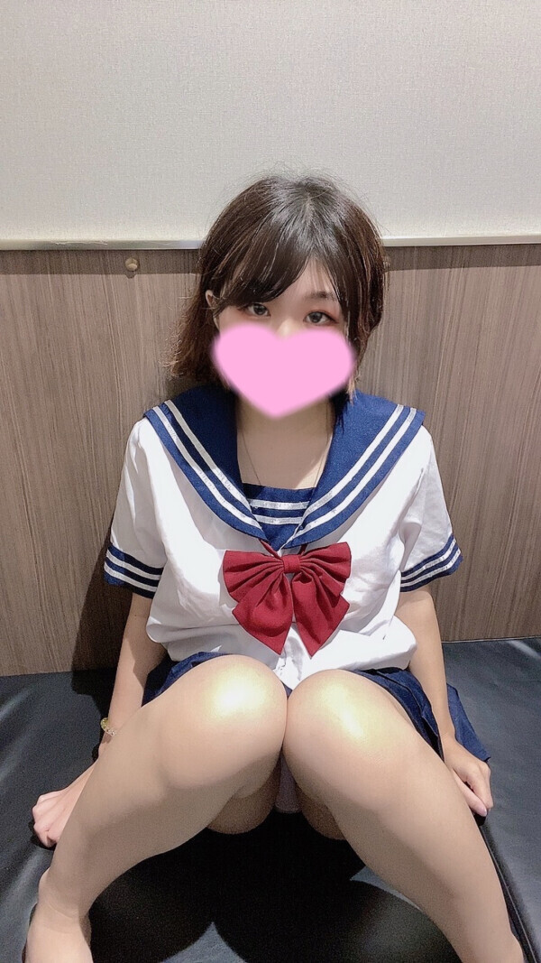 今日は私用の為、お休みします‪(  . .)"‬