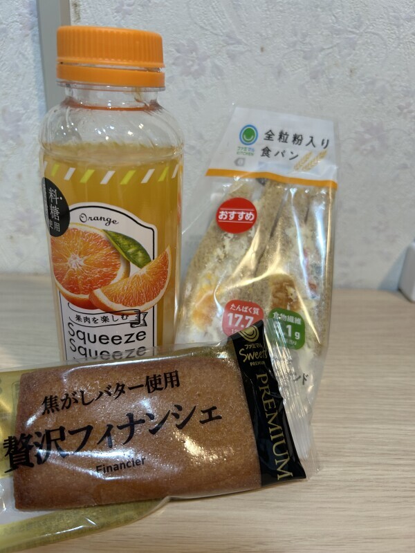 🥪🥧🍊✧︎*。