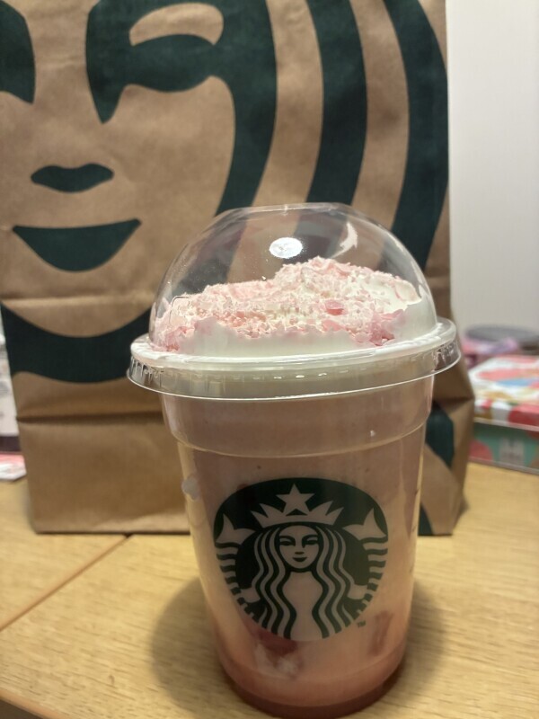 本日出勤しています！！🍑