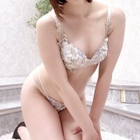 えみり