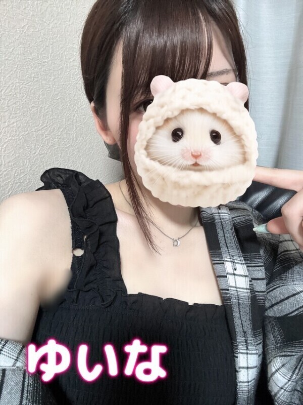 空いてるナリ(  &gt; ·̫ &lt;)