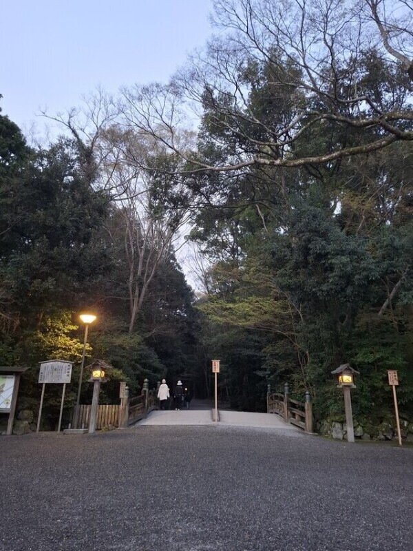 伊勢神宮