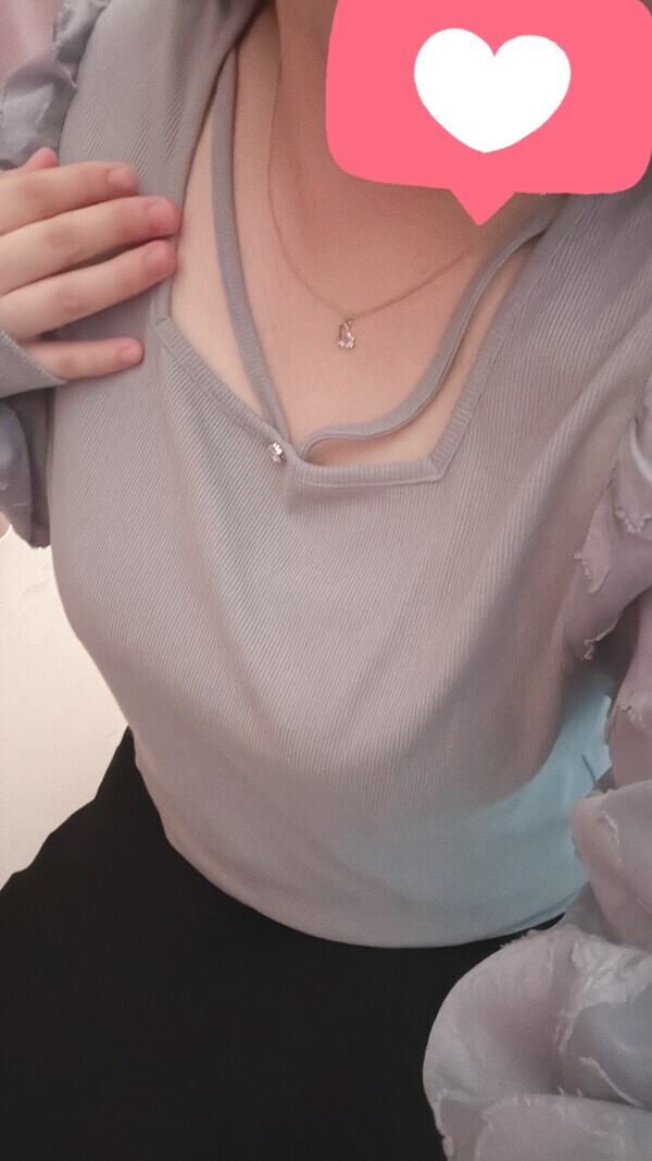 本日出勤です🐰💗