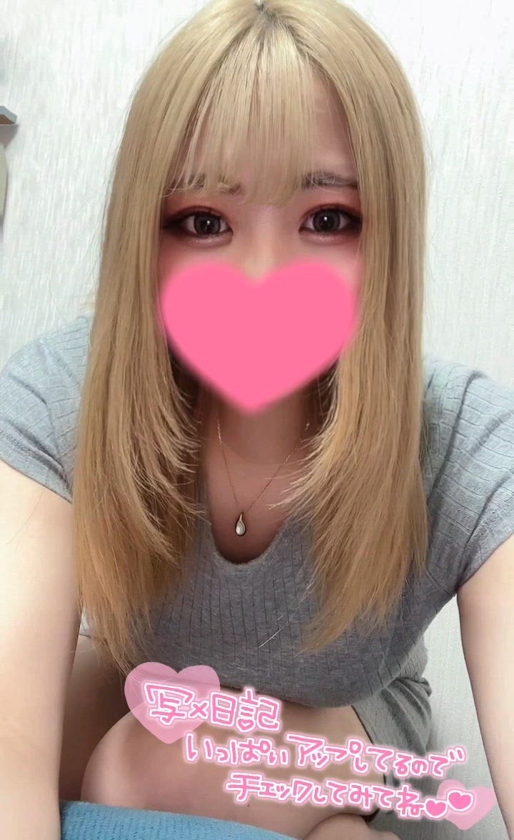 ネイル可愛すぎて戦闘力上がった💗